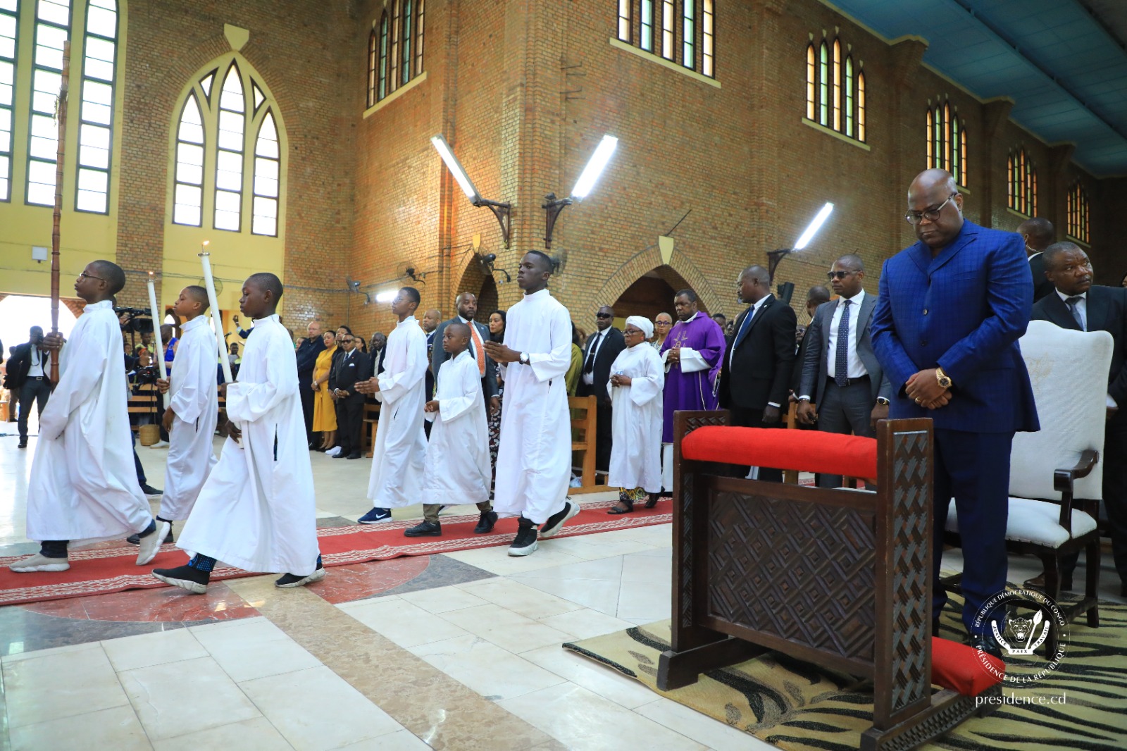 LE PRÉSIDENT FÉLIX TSHISEKEDI A HONORÉ LA MÉMOIRE DU MARÉCHAL MOBUTU ...